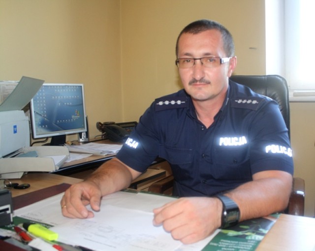 Sławomir Krzysztofik, kierownik posterunku policji w Krzywiniu
