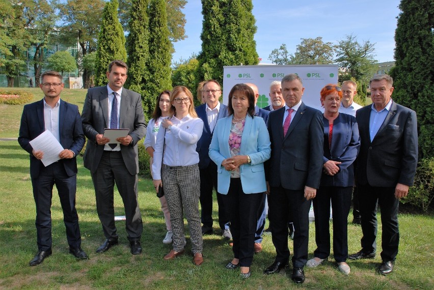 Celem naszej drużyny jest odzyskanie dla PSL mandatu poselskiego w tym okręgu , mówił podczas konferencji lider listy Jacek Tomczak.