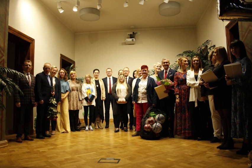 Miejskie Świetlice Socjoterapuetyczne w Gnieźnie. Od 20 lat pomagają dzieciom i wspierają rodziny