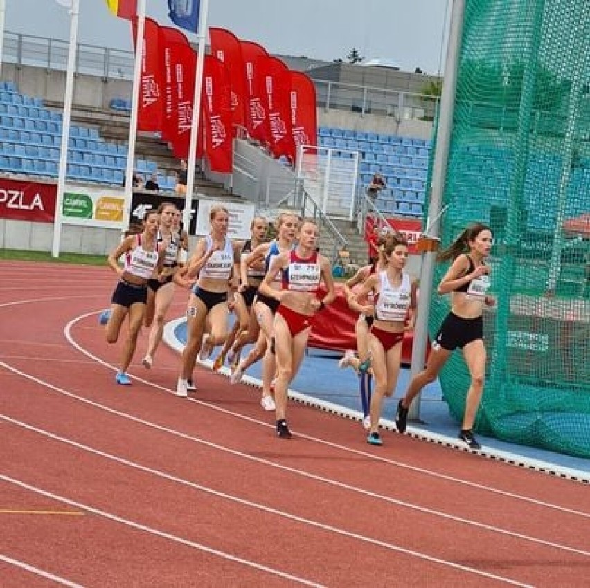 Koźmin Wlkp. Paulina Stempniak wicemistrzynią Polski w biegu na 1,5 km U-18