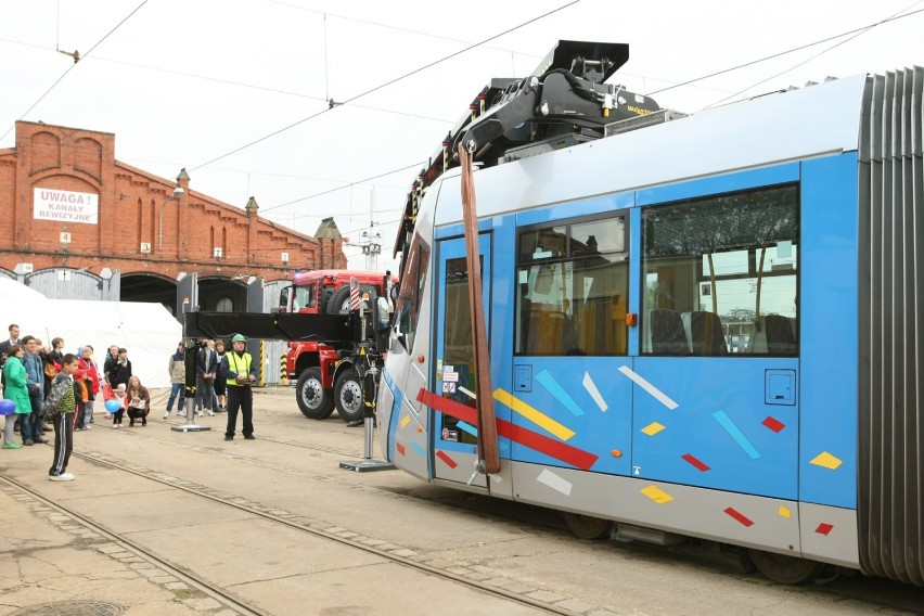 Dzień otwarty wrocławskiego MPK - poprowadź tramwaj, zobacz od środka zajezdnię (PROGRAM)