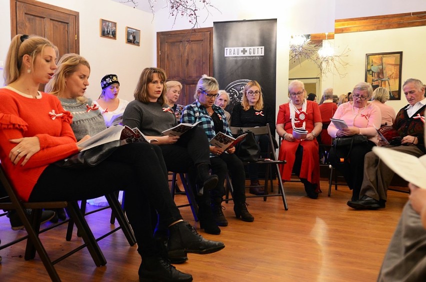 Pruszcz Gdański: Za nami III Śpiewnik patriotyczny. Wspólnie zaśpiewali pieśni patriotyczne