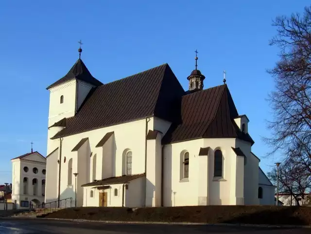 Stare Miasto, kościół pw. św. Bartłomieja w Staszowie