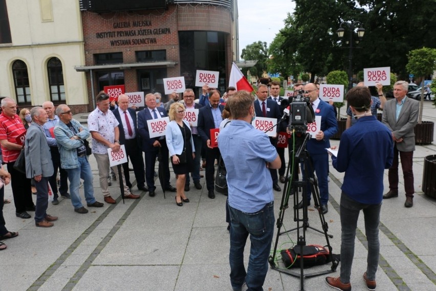 Inowrocław. Konferencja poparcia dla Andrzeja Dudy [zdjęcia]