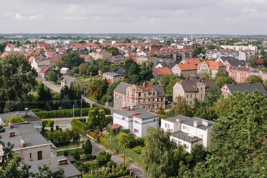 Widok z wieży ciśnień przy ul. Witosa w Żarach.