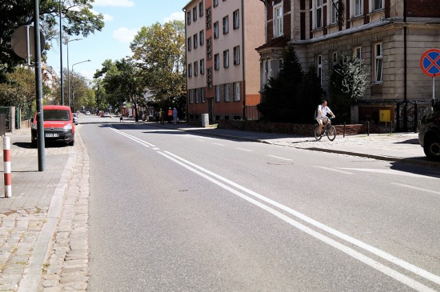 Przebudowa ulicy Oleskiej ma być podzielona na dwa etapy.
