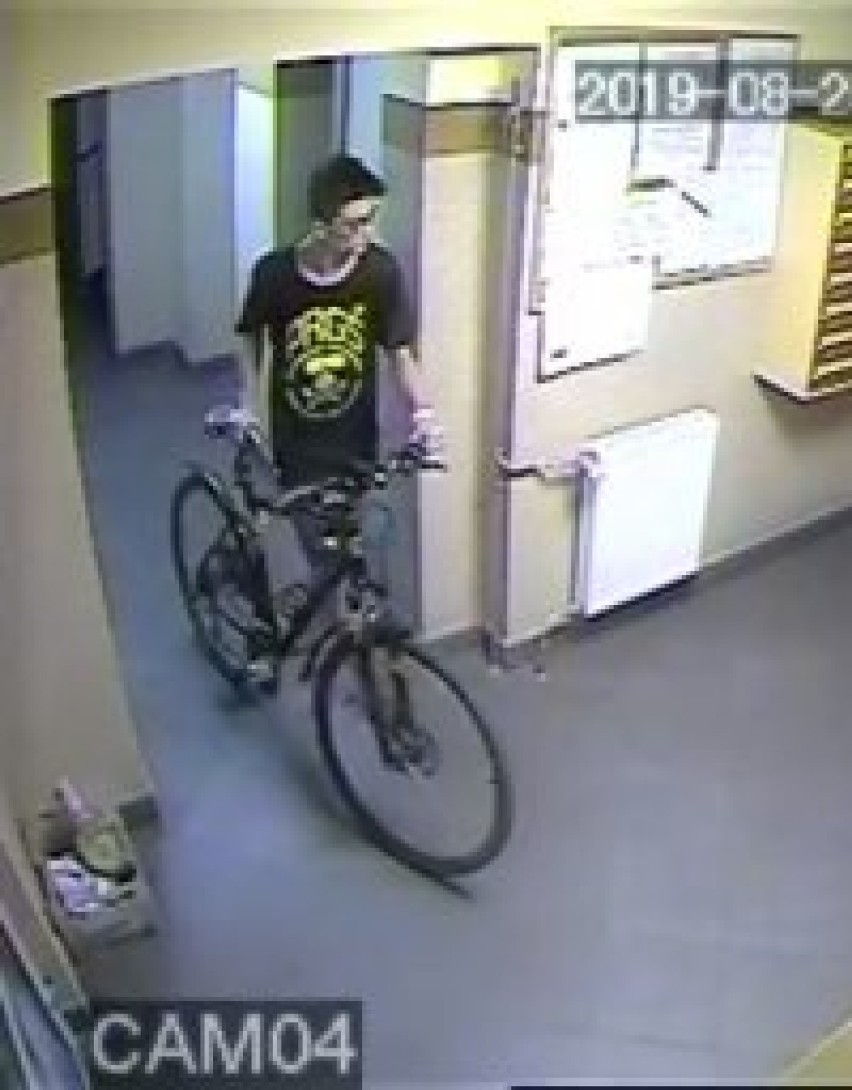 Ruda Śląska: Ukradł rower z klatki schodowej. Rozpoznajesz go? ZDJĘCIA