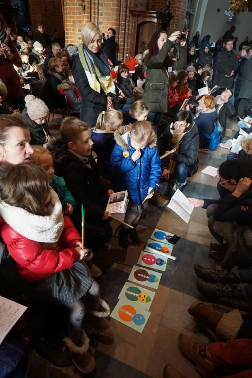 Młodzież z całej Wielkopolski grała kolędy na flażoletach