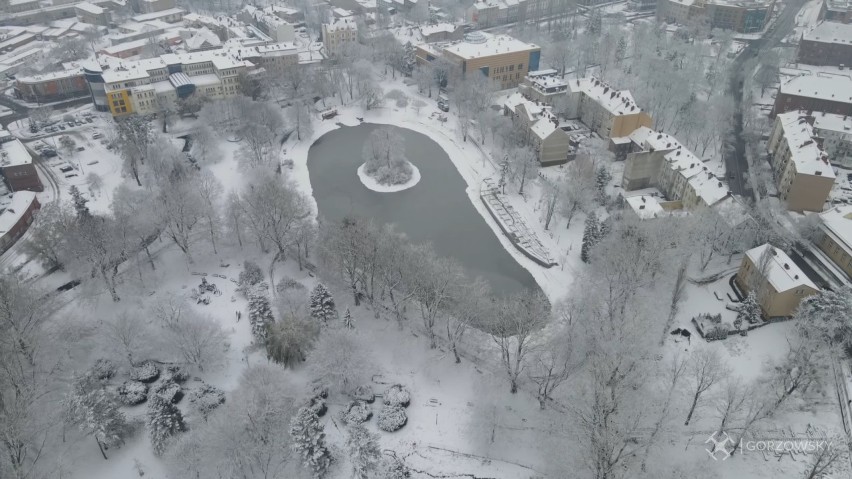 Przepięknie prezentuje się Gorzów zimą. Miasto pełne śniegu...