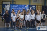 Dzień Edukacji Narodowej w gminie Uniejów 2021. Nagrody dla nauczycieli i występy artystyczne ZDJĘCIA
