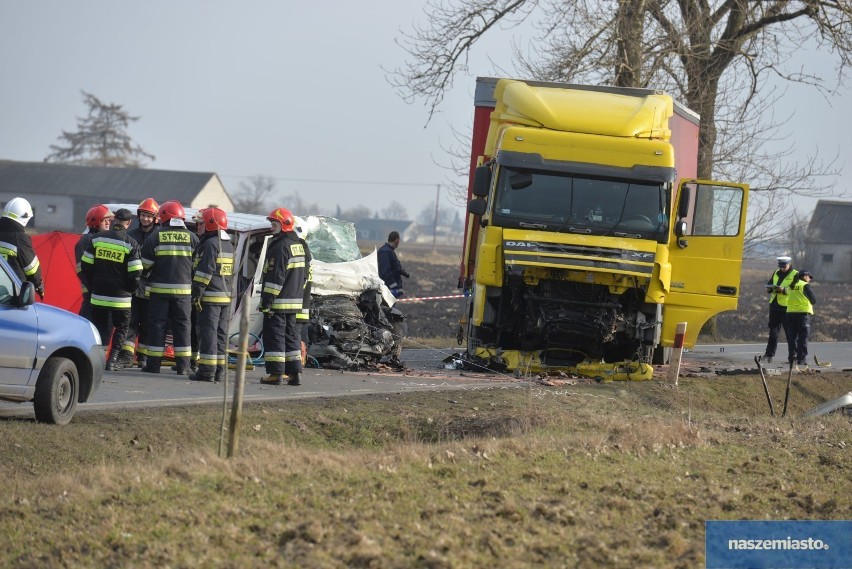 Tragiczne wypadki na drogach powiatu aleksandrowskiego w 2018 roku. 13 osób zginęło [zdjęcia]