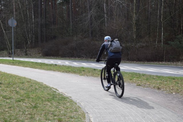 Czy jest szansa na ciągłą ścieżkę ul. Botaniczna - Nowojędrzychowska - Zatonie? Na razie sprawa jest w sądzie