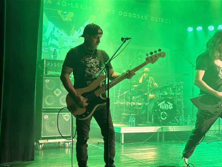 Ikona polskiego heavy metalu, zespół Turbo zagrał w radomskiej Resursie Obywatelskiej. Zobacz zdjęcia 