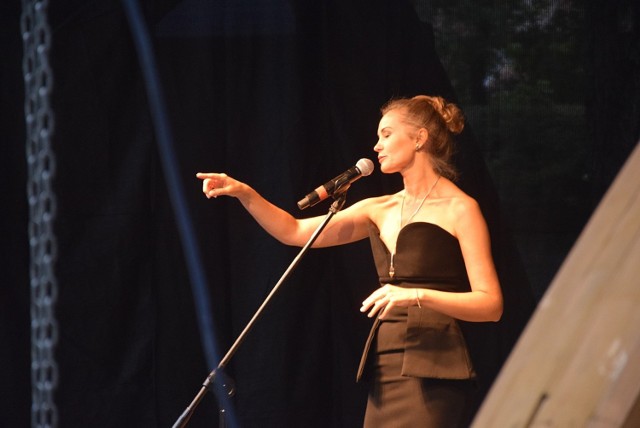 Julita Kożuszek śpiewała utwory m.in. Jana Jakuba Należytego i Agnieszki Osieckiej.