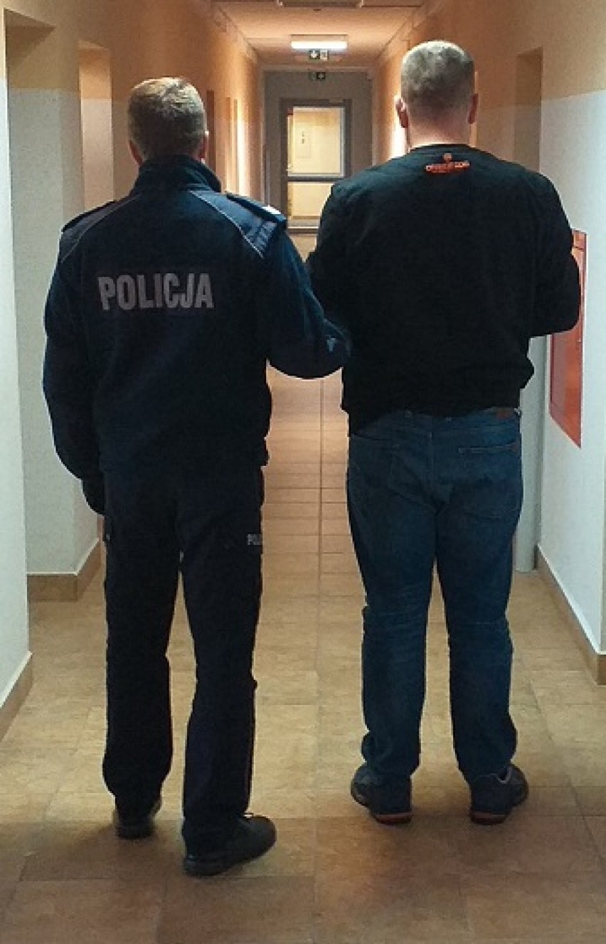 Pruszcz Gdański. Przewoził 2 kg narkotyków. 36-latka zatrzymali policjanci. Na rynek nie trafi prawie 7 tys. porcji narkotyku