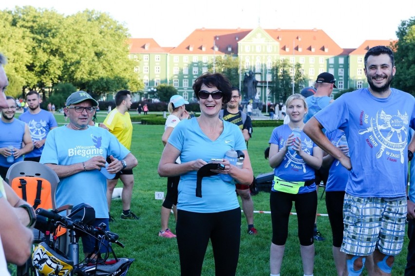 Wieczorne Bieganie w Szczecinie. Tłumy biegaczy na dwusetnym spotkaniu! [DUŻO ZDJĘĆ]