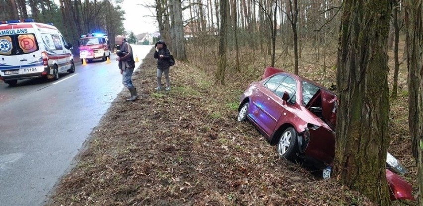 Do wypadku doszło w piątek 15 marca na drodze z Drzonkowa w...