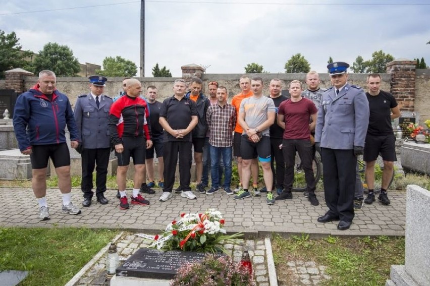 Katowice: Rajd rowerowy policjantów OPP z okazji 100. rocznicy odzyskania niepodległości [ZDJĘCIA]