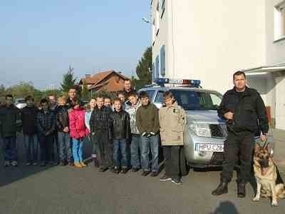 Dzieci z Ciążenia odwiedziły policjantów