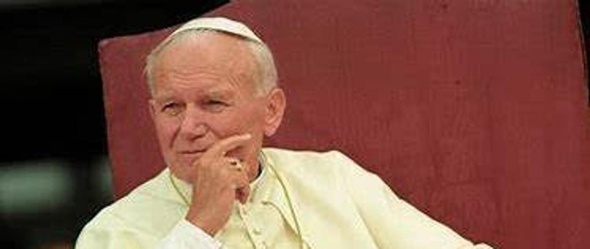 2 kwietnia 2005 roku o godz. 21.37 zmarł papież Jan Paweł II