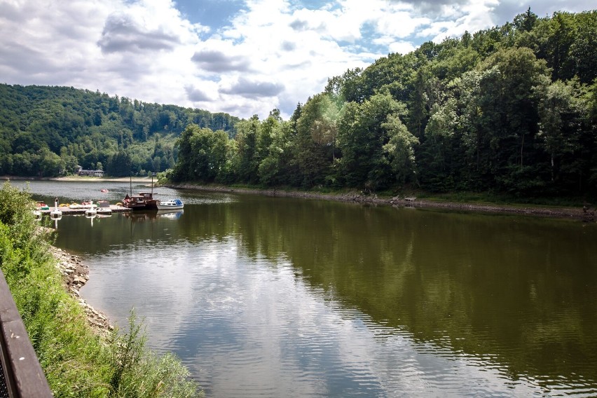 Propozycja na upalne lato 2022. Bezpłatna plaża przy ośrodku...