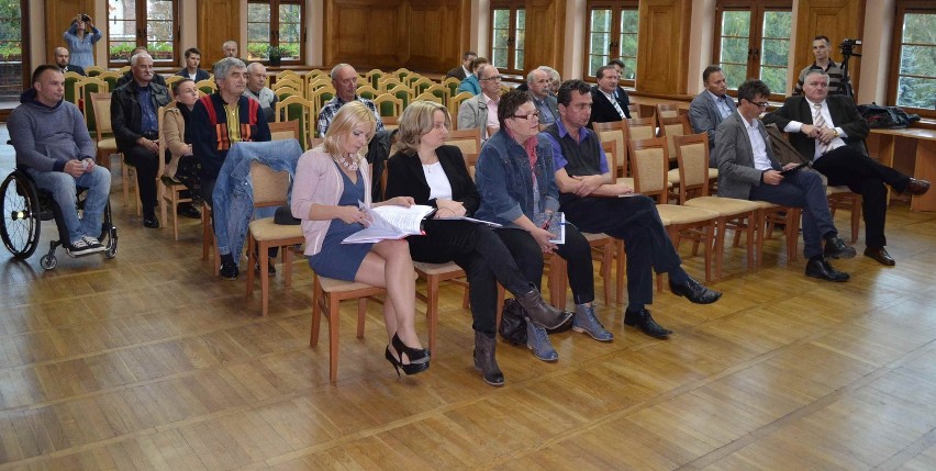 Niska frekwencja na spotkaniu z burmistrzem Malborka