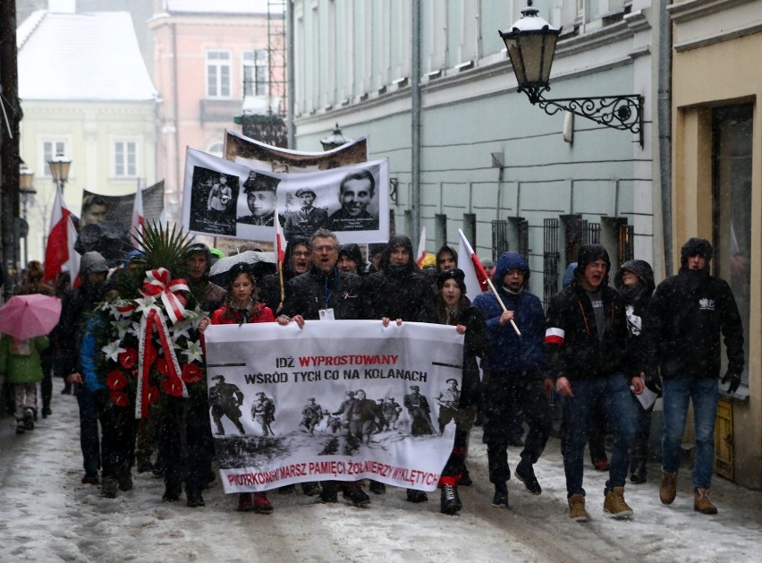 Marsz Żołnierzy Wyklętych w Piotrkowie 2016
