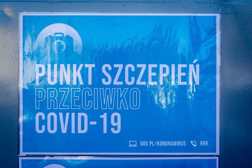 Wałbrzych: Szczepienia przeciw COVID-19. Tak wygląda wielkie centrum szczepień w Starej Kopalni (ZDJĘCIA)