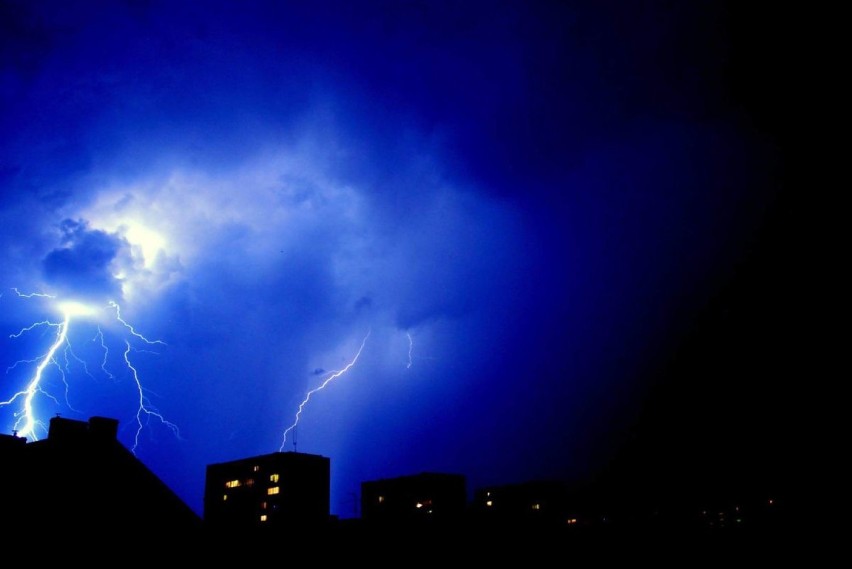 Burza w Szczecinie? Ostrzeżenie Centrum Zarządzania Kryzysowego
