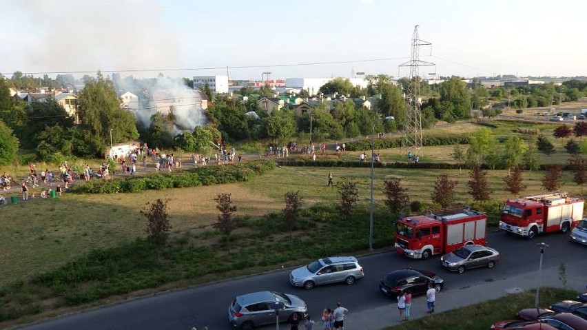 Pożar barakowozu przy Armii Krajowej w Kaliszu
