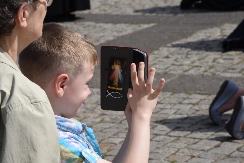 Najświętszy Sakrament został ustanowiony przy Ostatniej...