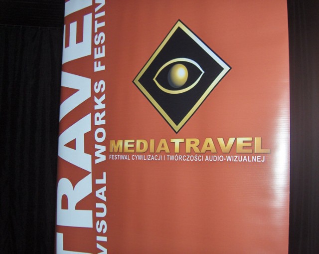 Logo Mediatravel - Festiwalu Cywilizacji i Twórczości Audio-Wizualnej.