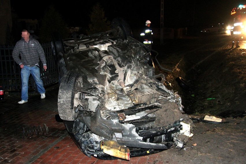 Cztery osoby ranne w wypadku pod Łowiczem