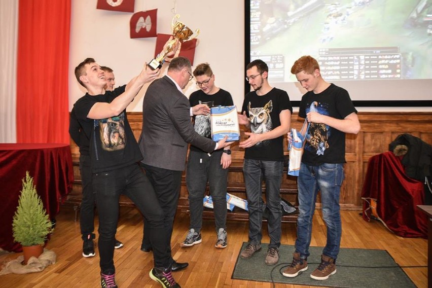 Trwa II Turniej League of Legends o Puchar Starosty Powiatu Pleszewskiego