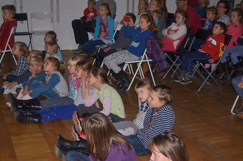 Dzieci poznały prawdziwą historię św. Mikołaja.