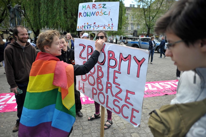 Marsz równości 2014 przeszedł ulicami Krakowa [ZDJĘCIA]