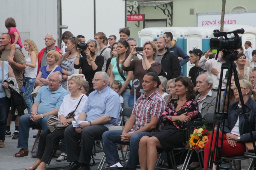 Koncert Letniej Filharmonii na ulicy Piotrkowskiej