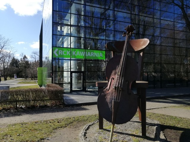 Regionalne Centrum Kultury mieści się przy ul. Solnej 1