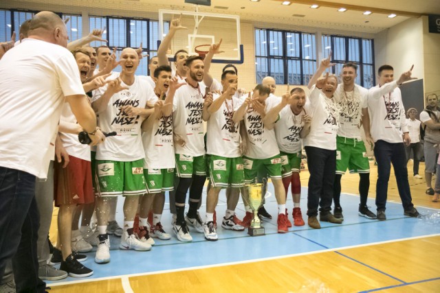 Legia awansowała do Polskiej Ligi Koszykówki! Po 14 latach przerwy