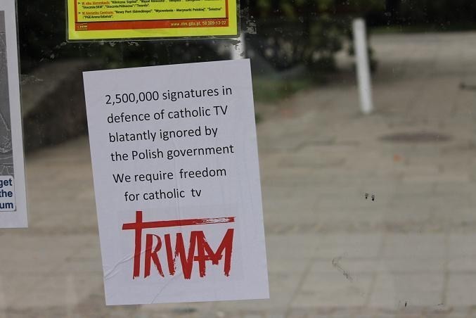 Na ulicach Gdańska.Banery w obronie TV Trwam pojawiły się w centralnych miejscach miasta