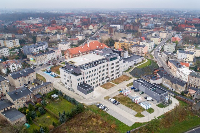 Rozbudowa szpitala Gniezno. Miasto przekaże Powiatowi działkę pod większy parking