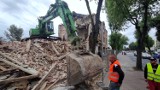 Rozbiórka dwóch kamienic przy ul. Słowackiego w Piotrkowie. Co powstanie na miejscu wyburzonych budynków?
