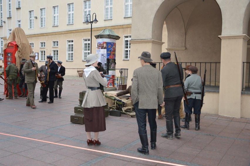 Inscenizację potyczki odegrano w 100. rocznicę I Powstania...