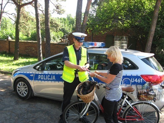 Policja w Jarocinie: Policja informowała rowerzystów jak poruszać się po drogach