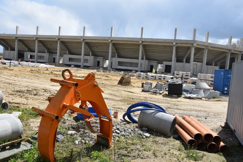 Tak postępuje budowa stadionu w Opolu.