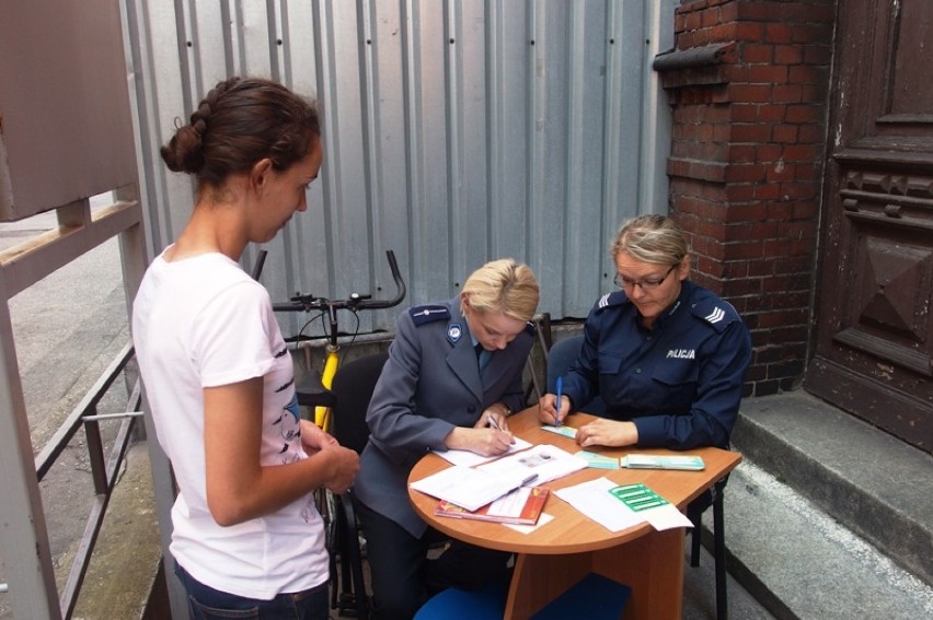 Inowrocław: Znakowali rowery i rozmawiali z mieszkańcami...