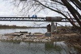 Ostrów koło Tarnowa. Nowy most na Dunajcu będzie tańszy? Dziewięć firm startujących w przetargu zaskoczyło cenami