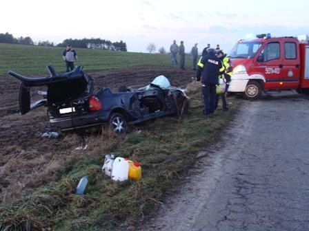 Zderzenie ciężarówki z samochodem osobowym