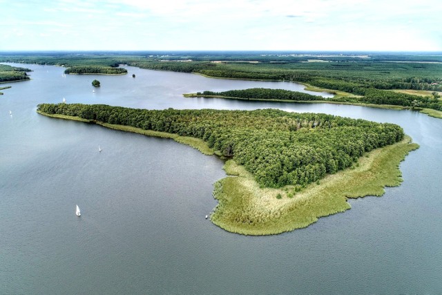 Jezioro Sławskie sfotografowane przez dron Grzegorza Walkowskiego