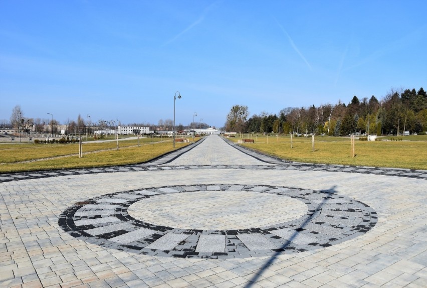 Nowa część cmentarza na Półwsi w Opolu kosztowała około 10...